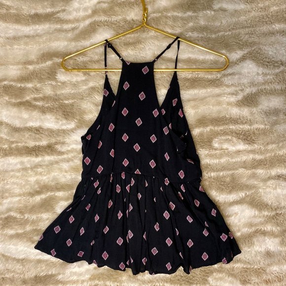 Express Cropped Tank Top - Picture 2 of 2